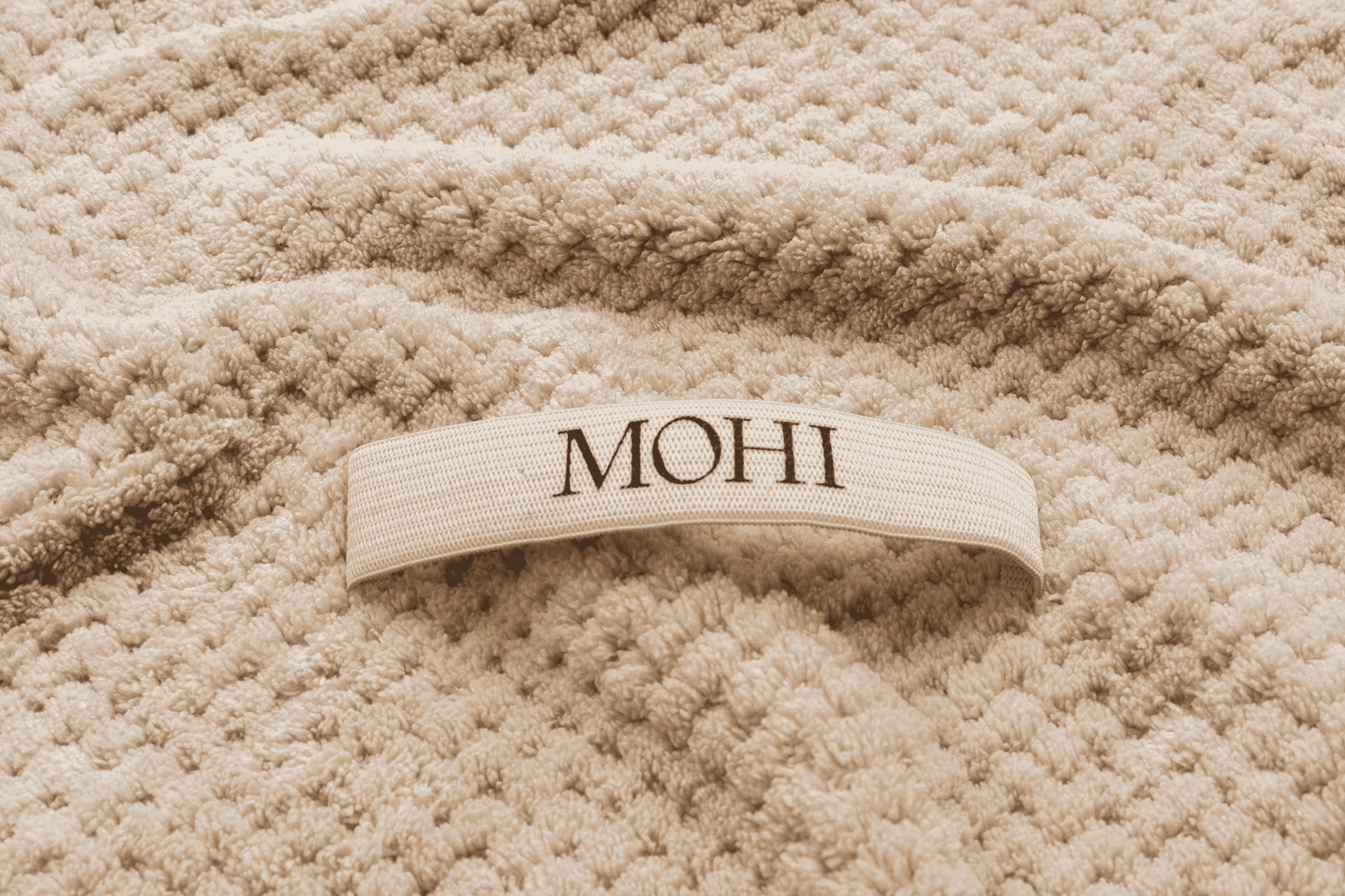
                  
                    MOHI Microfiber Hair Towel Beige - Sneldrogende beige haarhanddoek bij DAMICE Losser
                  
                